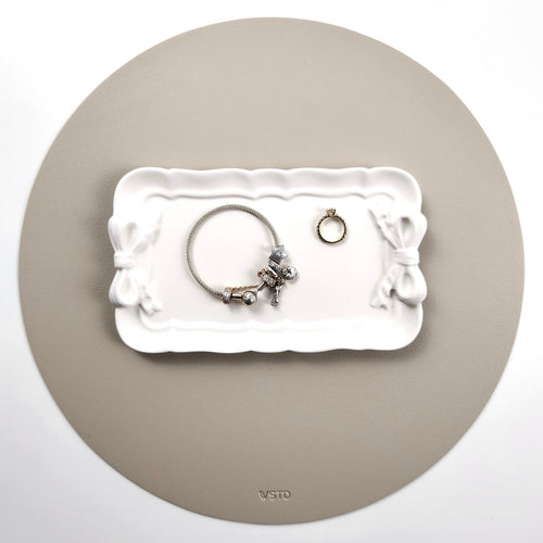 Bow Lace Tray image 1